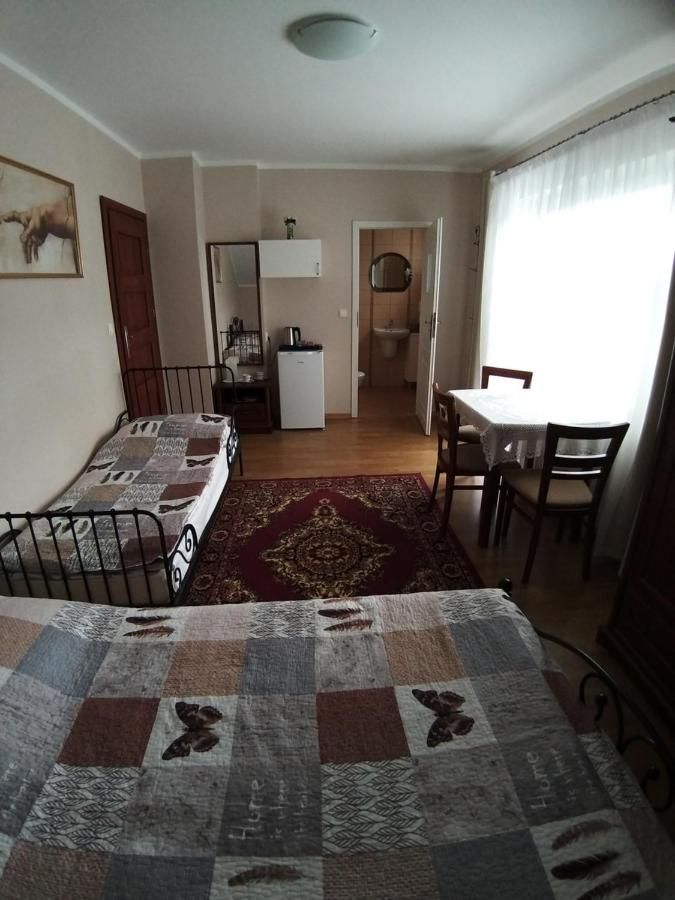 Отели типа «постель и завтрак» Villa Pod Dębem Леба-10
